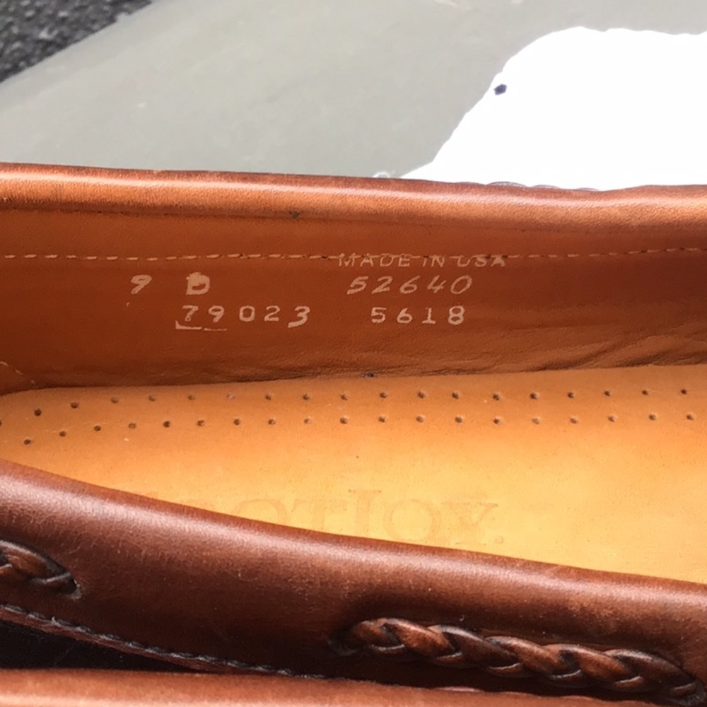 FootJoy made in the USA 9/D leather loafers used conditions - Picture 5 of 12